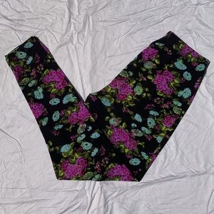 Agnes and Dora leggings